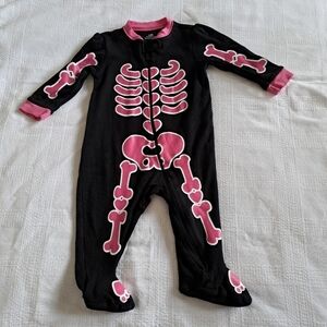 Halloween girls 6-9 months black with pink skeleton design pajama costume, EUC